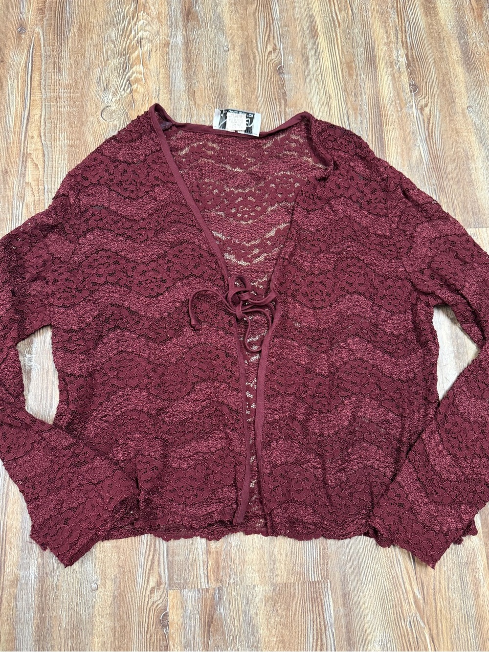 Vintage Burgundy fairycore lace cardigan with tie front detail, size L
